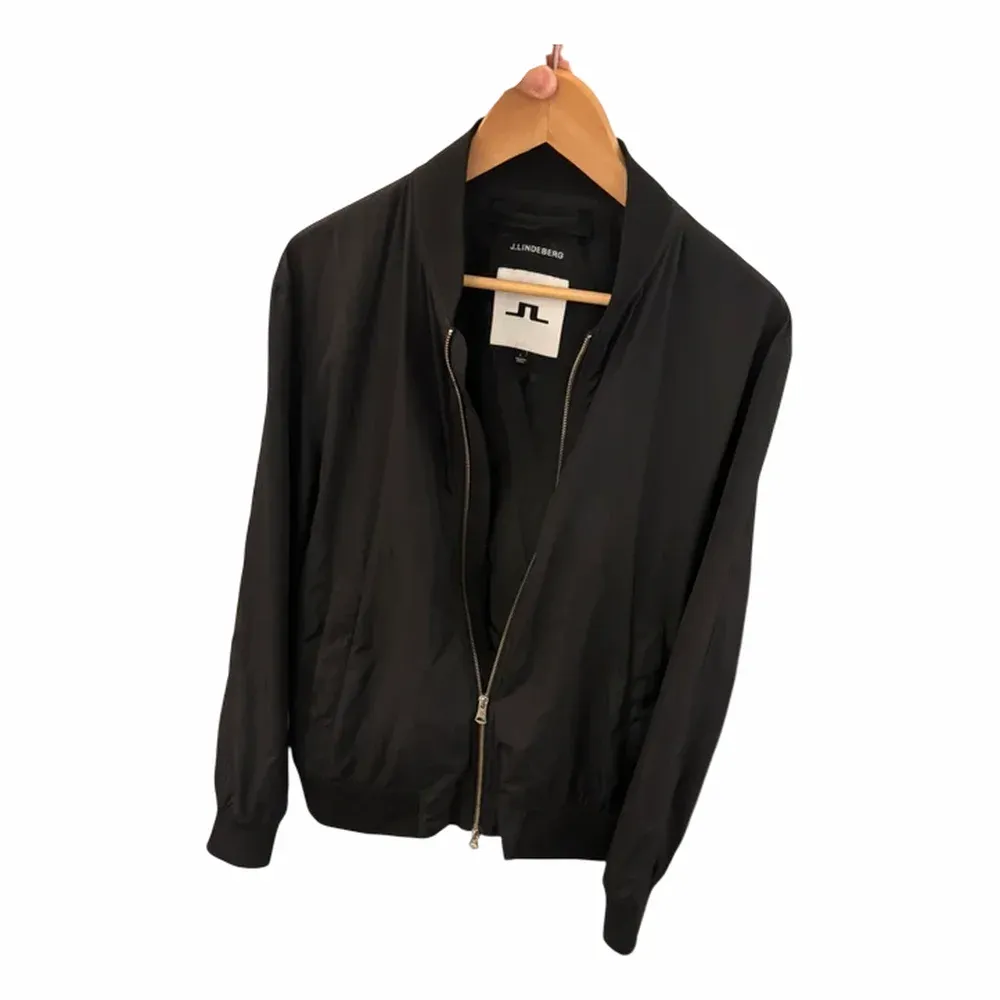 J.Lindeberg JJECHARGE BOMBER JACKET NOOS