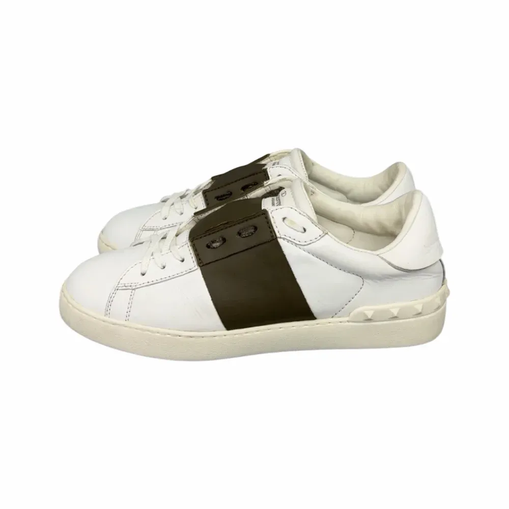 VALENTINO Open Sneaker