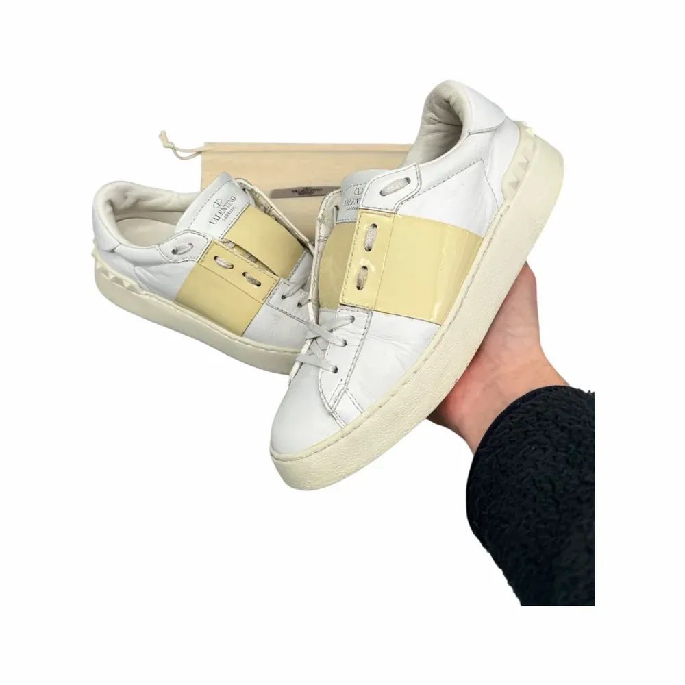 VALENTINO Open Sneakers