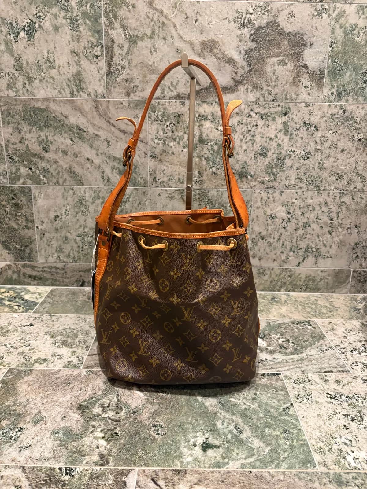 Louis Vuitton Petit Noé