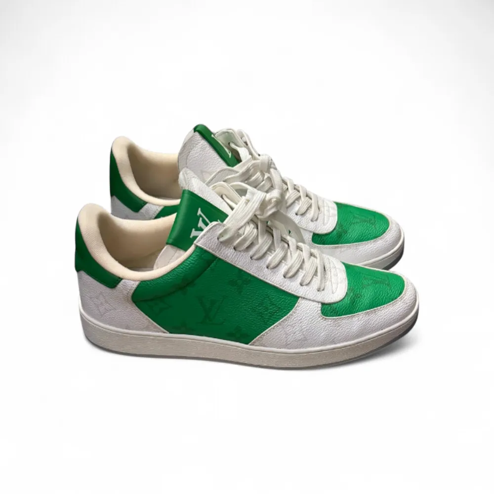 LOUIS VUITTON Rivoli