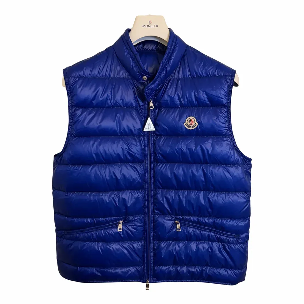 MONCLER Gui Down Vest